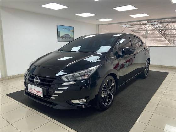 NISSAN VERSA 1.6 16V FLEX EXCLUSIVE XTRONIC NISSAN VERSA 1.6 16V FLEX EXCLUSIVE XTRONIC